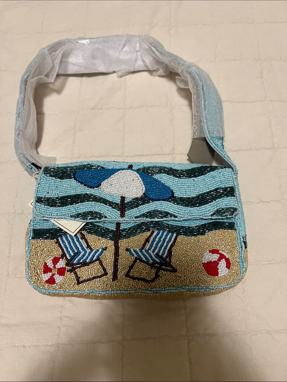 Sol & Mer Beaded Beach Scene Shoulder Bag - Picture 2 of 13